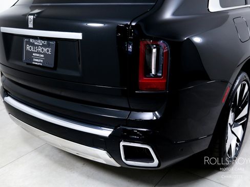 New 2026 Rolls-Royce Cullinan AWD/4WD image 45