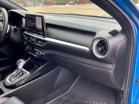 Used 2023 Kia Forte GT w/ GT2 Package image 23