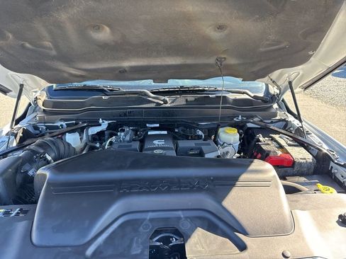 Used 2020 RAM 3500 Tradesman image 33