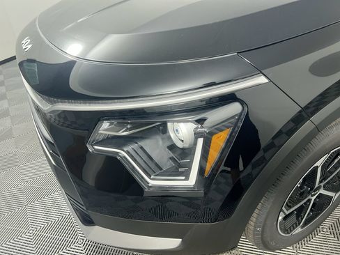 New 2026 Kia Niro EX w/ EX Premium Package FWD image 11