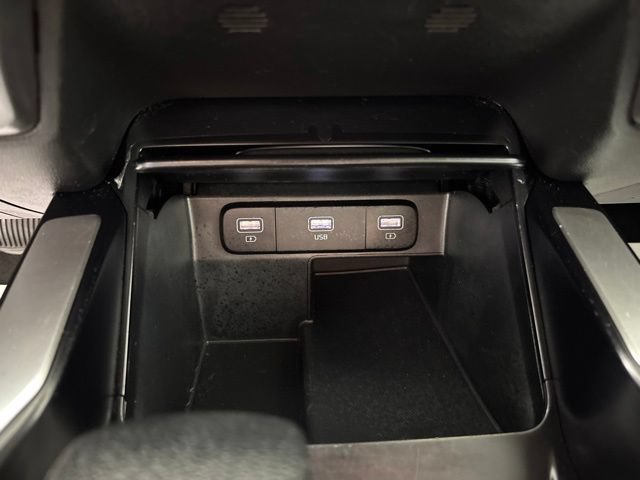 Used 2021 Kia Sorento LX FWD image 13