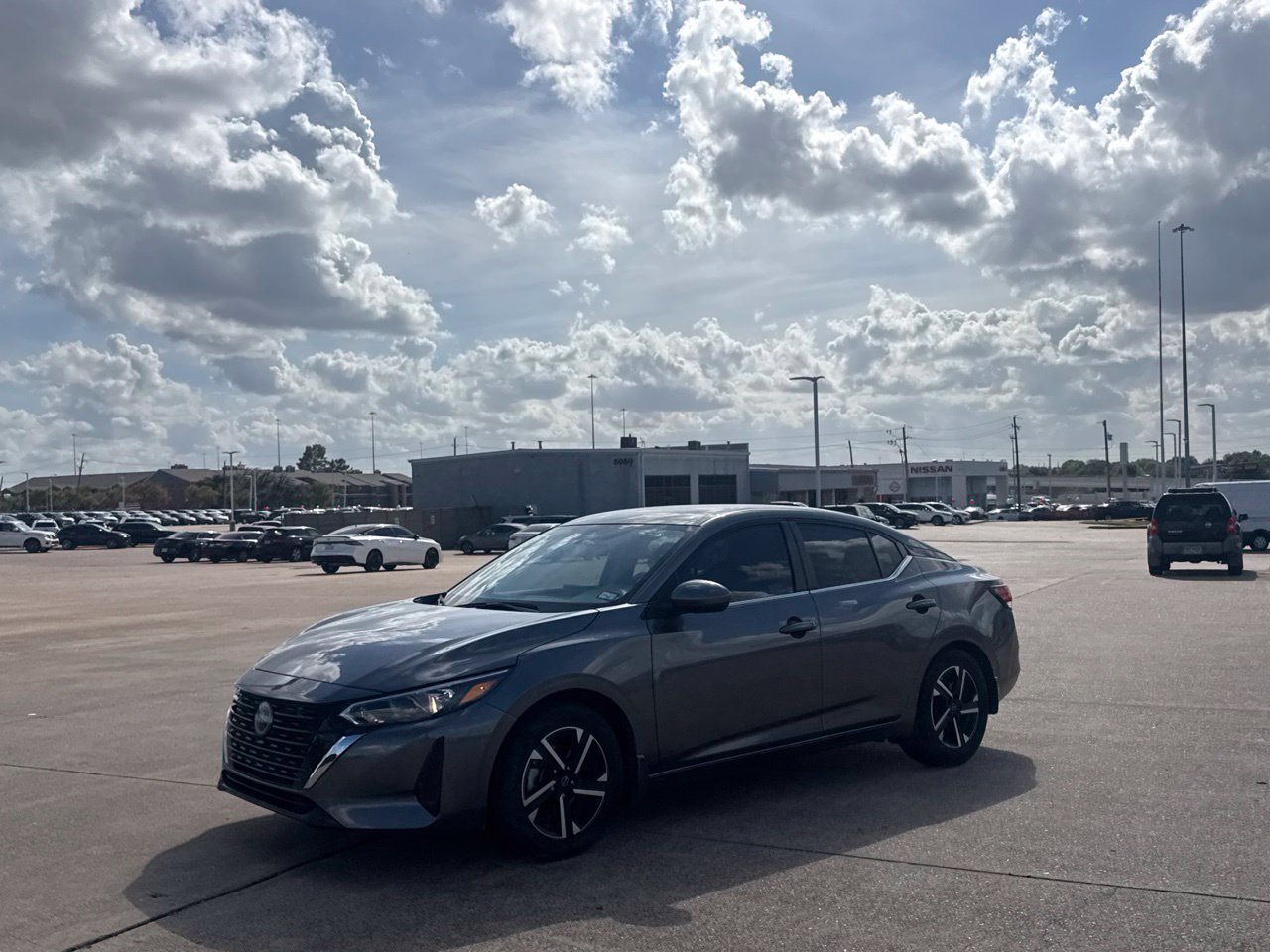 Used 2025 Nissan Sentra SV w/ Trunk Package FWD image 12