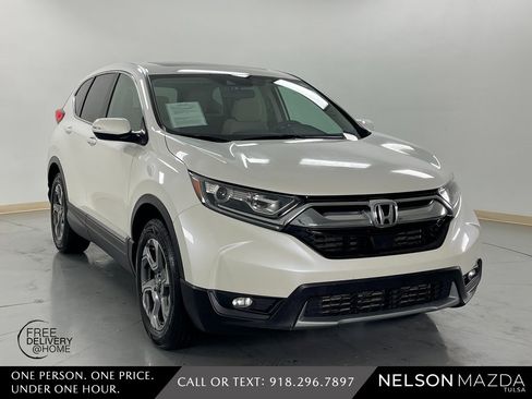Used 2017 Honda CR-V EX image 4