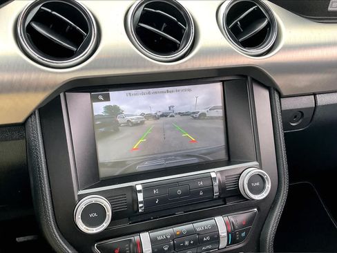 Used 2015 Ford Mustang GT Premium w/ Equipment Group 401A RWD image 21