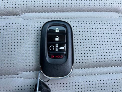 Used 2026 Honda CR-V EX-L image 32