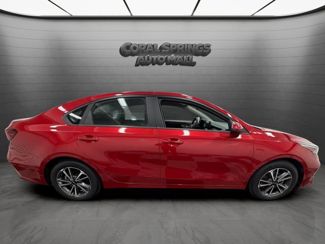 Used 2023 Kia Forte LXS FWD image 6