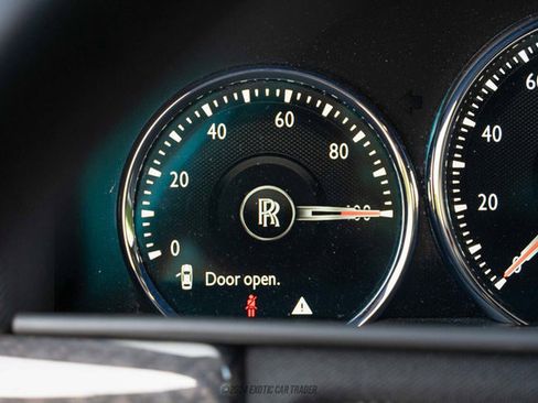 Used 2020 Rolls-Royce Cullinan Black Badge AWD/4WD image 48