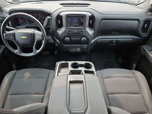 Used 2022 Chevrolet Silverado 1500 Custom AWD/4WD image 11