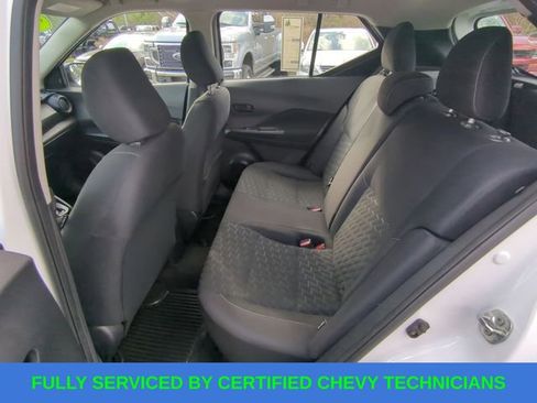 Used 2022 Nissan Kicks S image 37