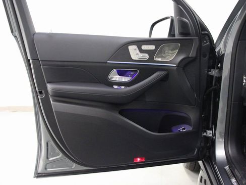 New 2026 Mercedes-Benz GLS 450 4MATIC image 15