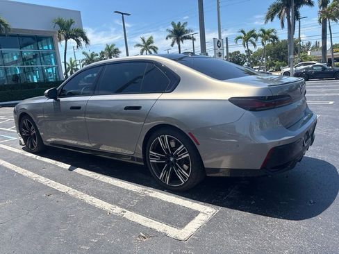 Used 2023 BMW 740i RWD image 8