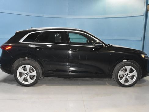 Certified 2025 Audi Q5 Premium Plus w/ Premium Plus AWD/4WD image 20