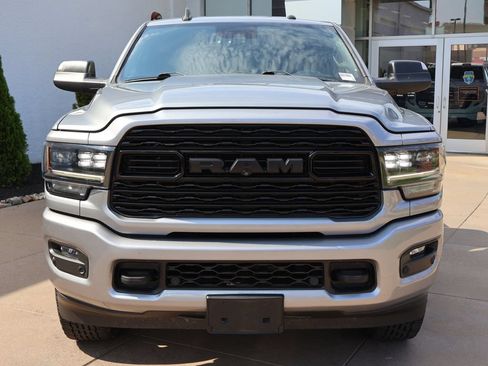 Used 2021 RAM 2500 Limited AWD/4WD image 2