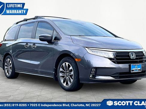 Used 2024 Honda Odyssey EX-L image 1