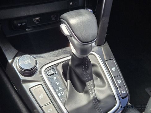 Certified 2025 Kia Seltos EX FWD image 25