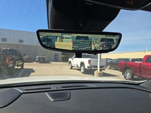 Used 2025 Chevrolet Traverse RS w/ LPO, Floor Liner Package AWD/4WD image 29