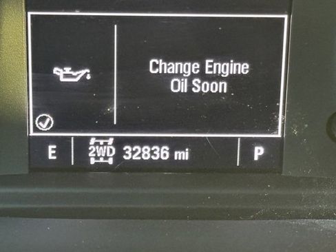 Used 2023 Chevrolet Silverado 1500 Custom image 11