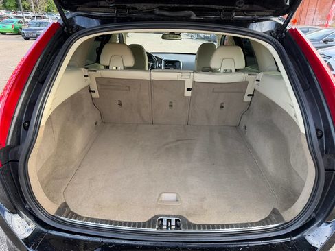 Used 2015 Volvo XC60 T6 AWD/4WD image 17