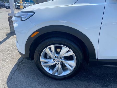 Used 2025 Buick Encore GX Preferred image 30