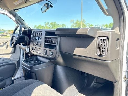 Certified 2024 GMC Savana 2500 w/ Driver Convenience Package RWD image 25