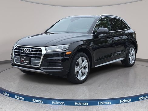 Used 2019 Audi Q5 2.0T Premium w/ Convenience Package AWD/4WD image 1