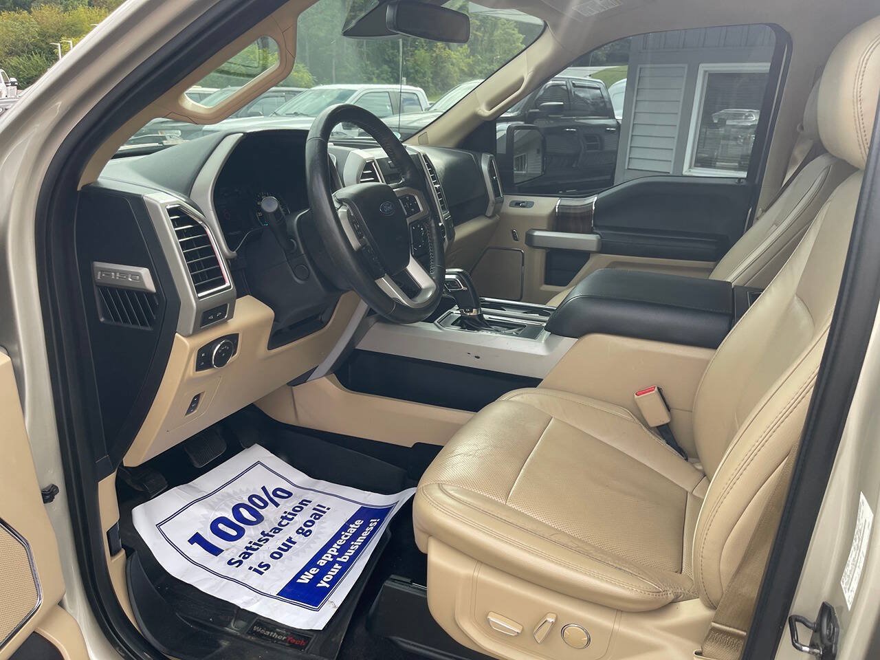 Used 2017 Ford F150 Lariat w/ Equipment Group 502A Luxury AWD/4WD image 16