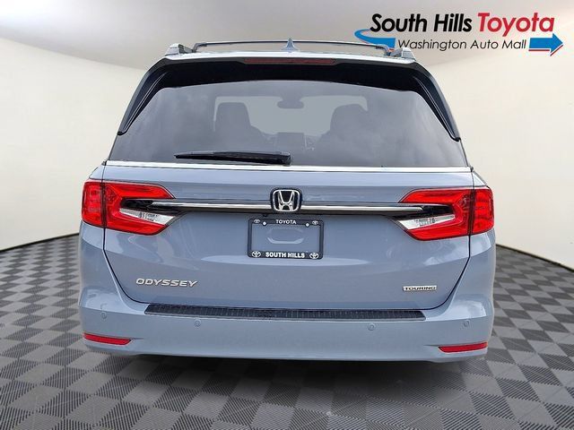 Used 2024 Honda Odyssey Touring image 5