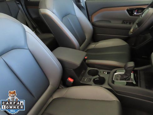 Used 2025 Subaru Forester Sport image 29