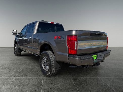Used 2022 Ford F350 Limited w/ FX4 Off-Road Package AWD/4WD image 4