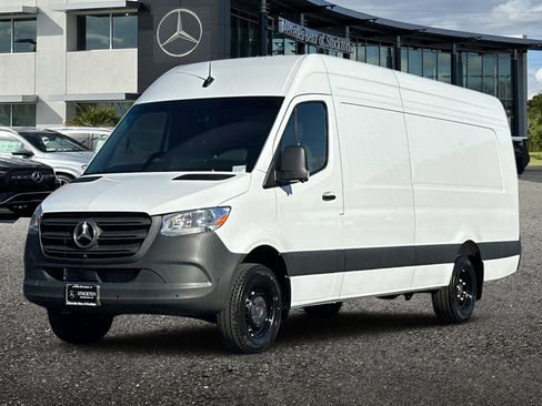 New 2026 Mercedes-Benz Sprinter 3500 image 8