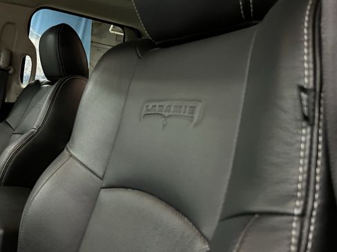 Used 2017 RAM 1500 Laramie w/ Convenience Group image 19