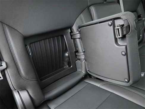 Used 2024 Chevrolet Silverado 1500 LTZ w/ Technology Package image 14