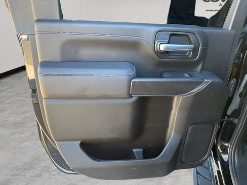 Used 2023 GMC Sierra 2500 AT4 w/ Gooseneck/5TH Wheel Package image 17