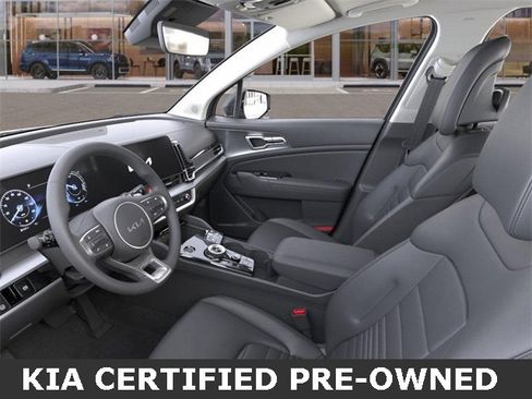 Certified 2025 Kia Sportage SX Prestige image 17
