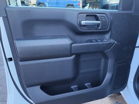 New 2026 GMC Sierra 3500 Pro w/ Convenience Package image 15