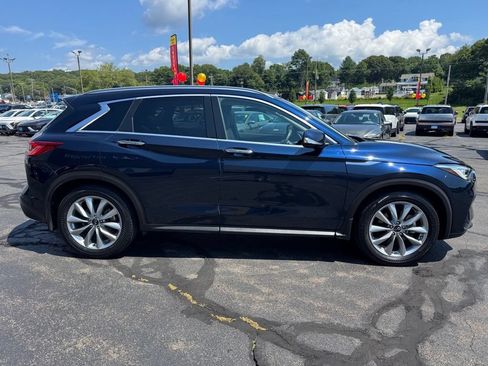 Used 2020 INFINITI QX50 Essential w/ Convenience Package FWD image 4