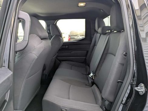 Used 2025 Toyota Tacoma SR AWD/4WD image 13