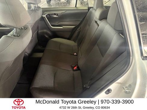 Used 2025 Toyota RAV4 XLE w/ Convenience Package image 10