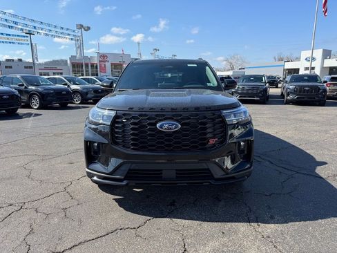 New 2026 Ford Explorer ST w/ Sun And Sound Package image 2