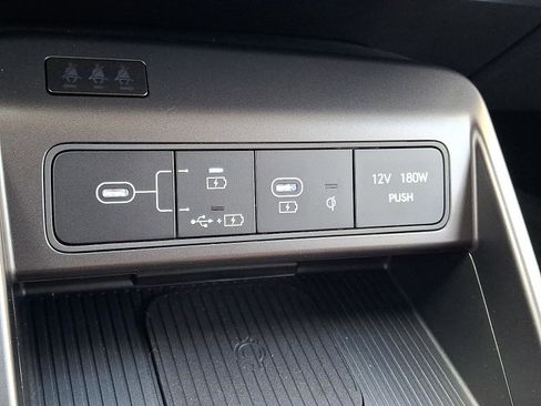 New 2026 Hyundai Kona SEL Premium image 15