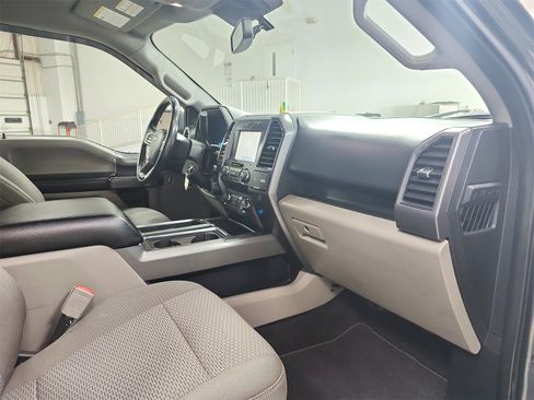 Used 2019 Ford F150 XLT w/ Equipment Group 302A Luxury image 33