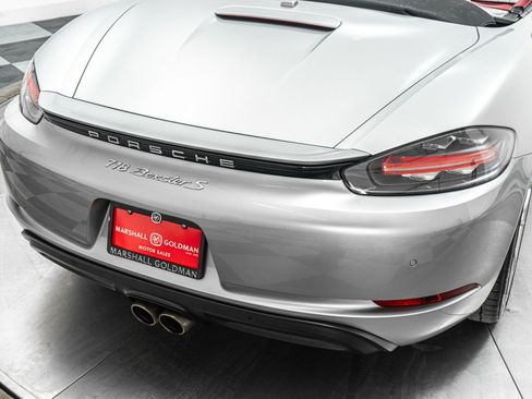 Used 2018 Porsche 718 Boxster S RWD image 36