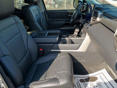 Used 2023 Toyota Tundra Limited AWD/4WD image 40