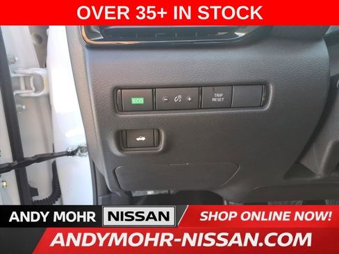 New 2025 Nissan Sentra SV image 11