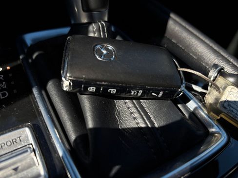 Used 2025 MAZDA CX-5 AWD 2.5 S w/ Preferred Package image 22