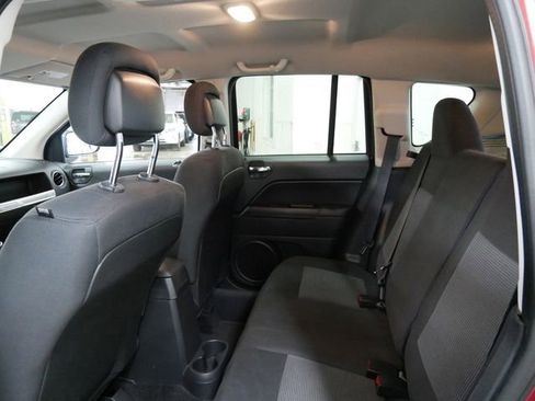 Used 2014 Jeep Compass Sport w/ Power Value Group FWD image 9