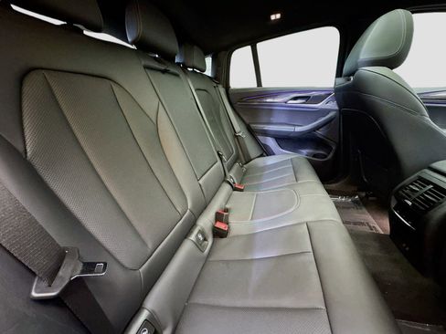 Used 2022 BMW X4 M40i image 19