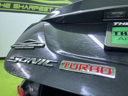 Used 2017 Chevrolet Sonic Premier image 13