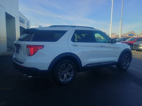 Certified 2023 Ford Explorer XLT w/ Equipment Group 202A image 15