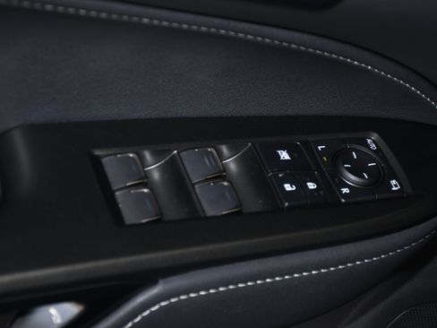Used 2025 Lexus NX 250 FWD w/ Premium Package image 12